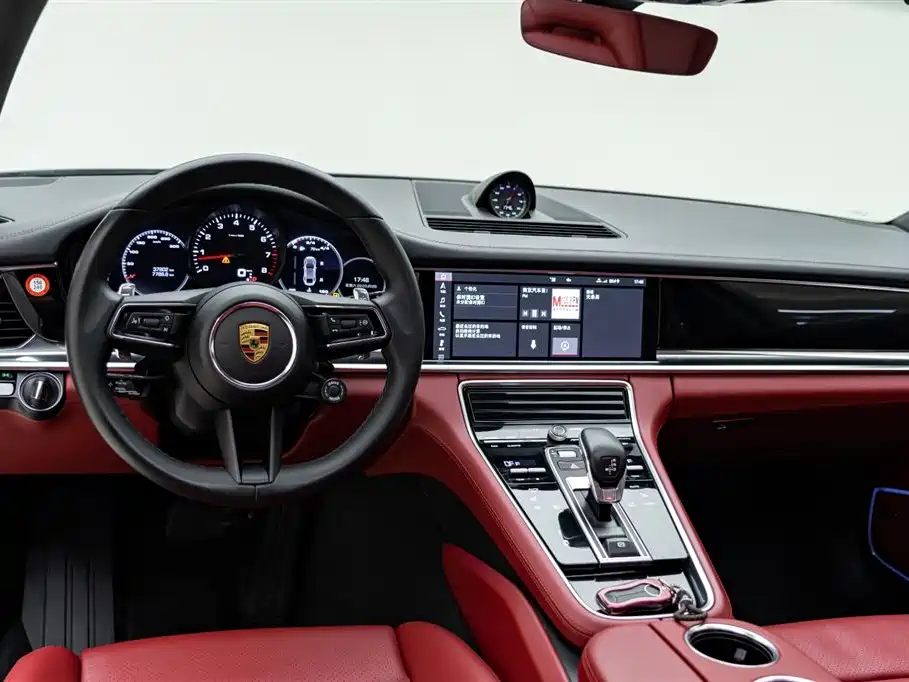 Porsche Panamera 2021 — фото 12