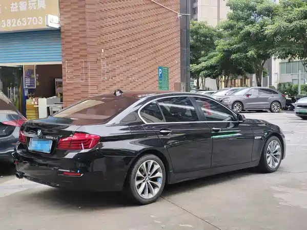BMW 5 Series 2017