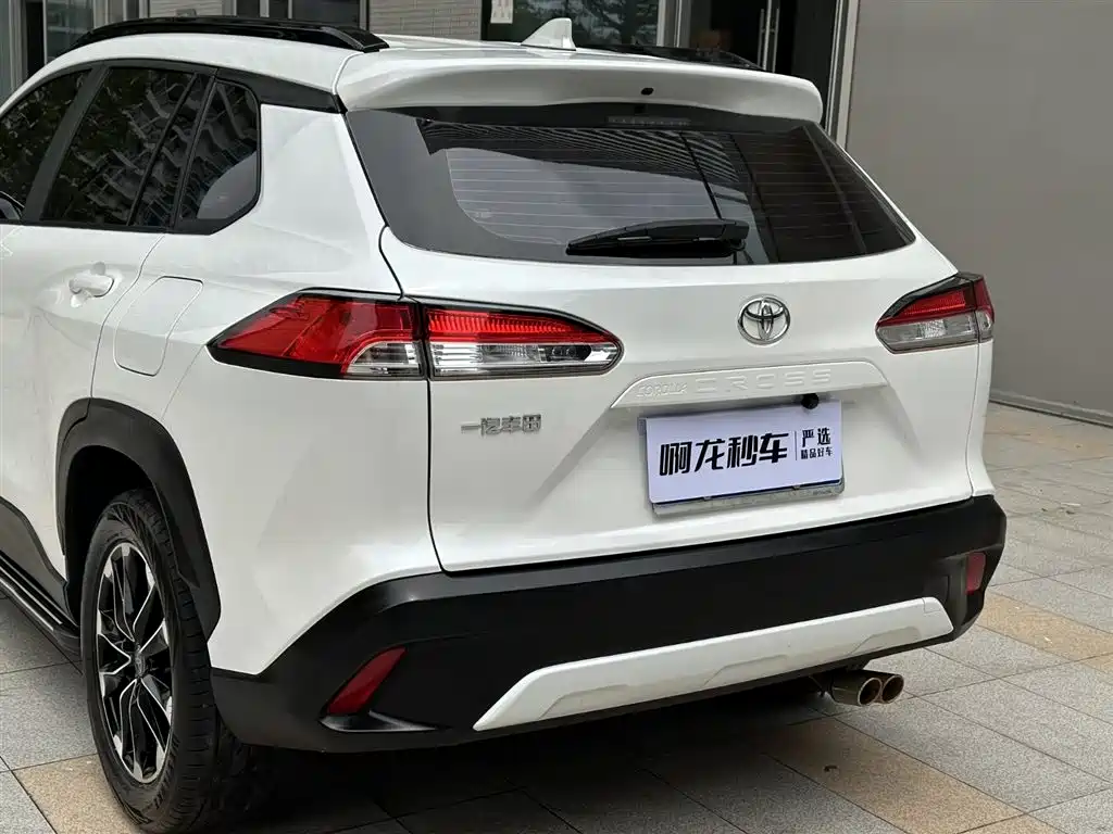 Toyota Corolla Cross 2024 — фото 21