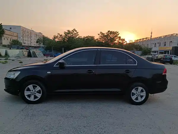 Volkswagen Santana 2013