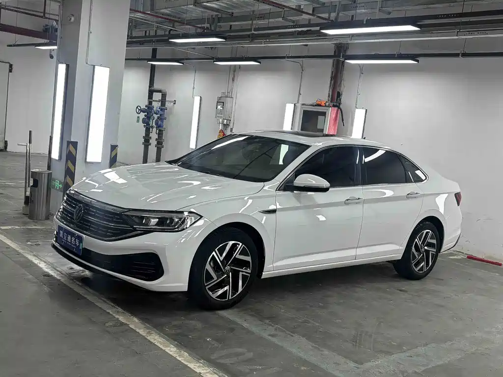 Volkswagen Sagitar 2024