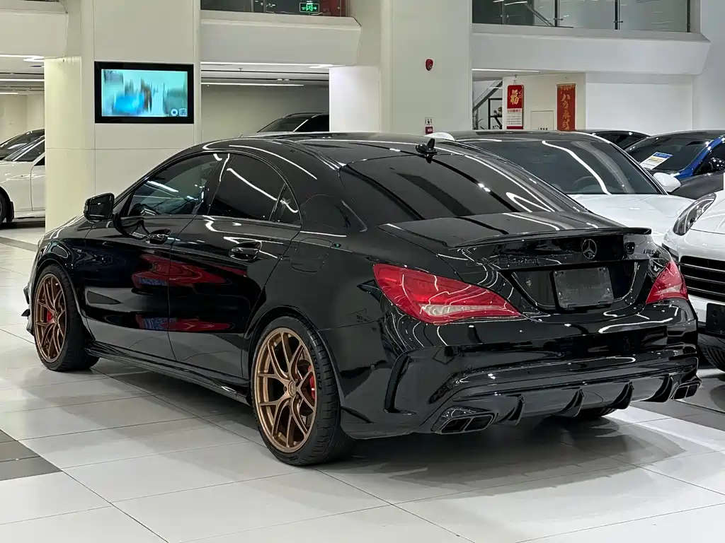 Mercedes-Benz CLA AMG 2015 — фото 14