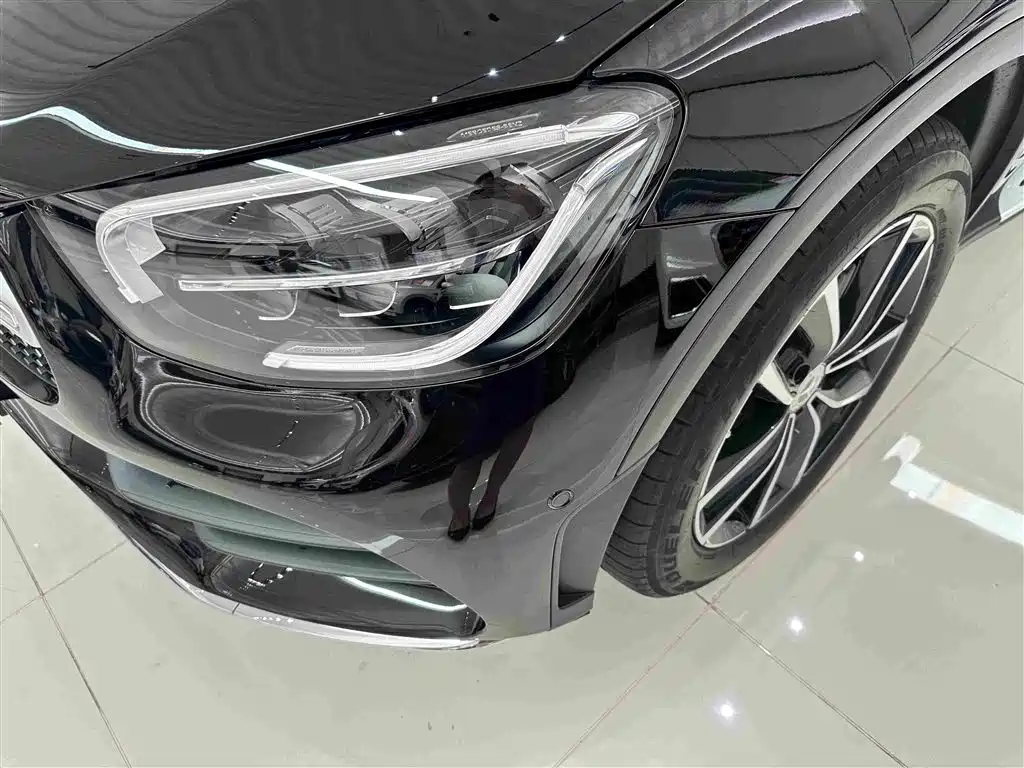 Mercedes-Benz GLC 2021