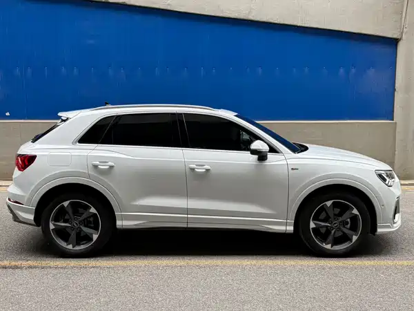 Audi Q3 2023