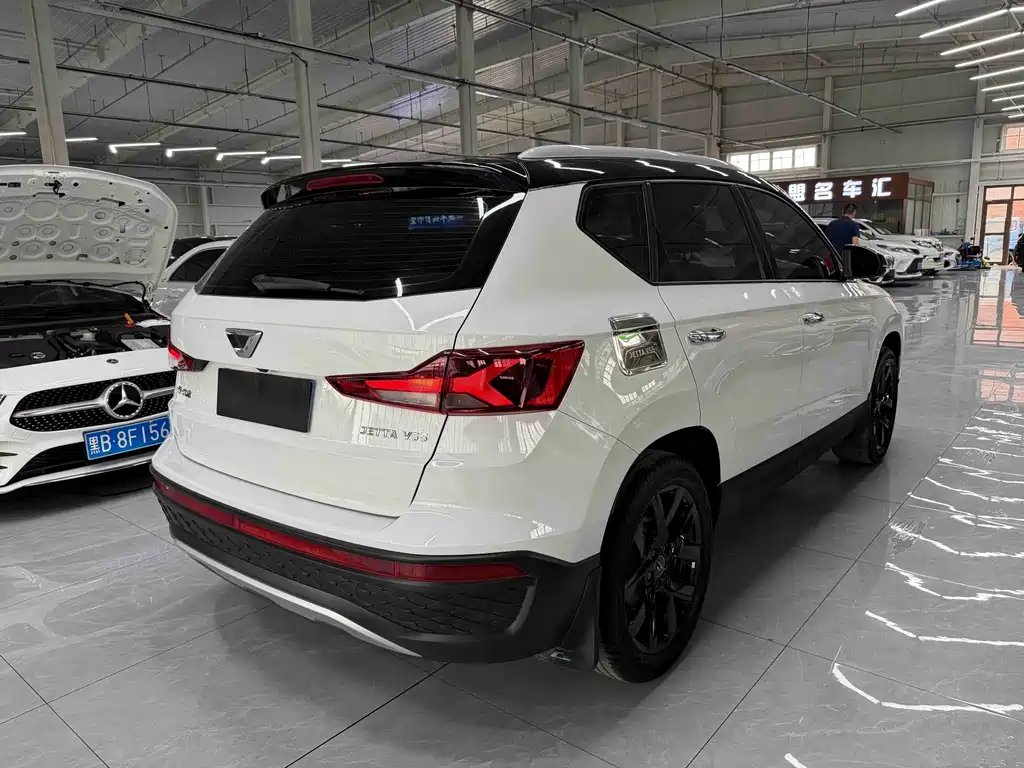 Jetta VS5 2022