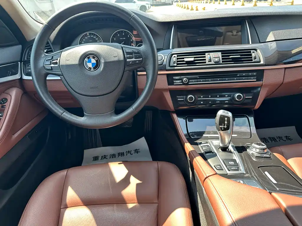 BMW 5 Series 2013 — фото 16