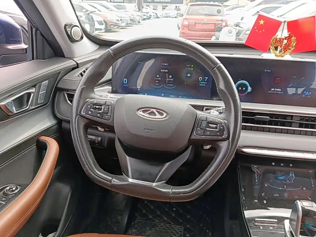 Chery Tiggo 8 PLUS 2021 — фото 11