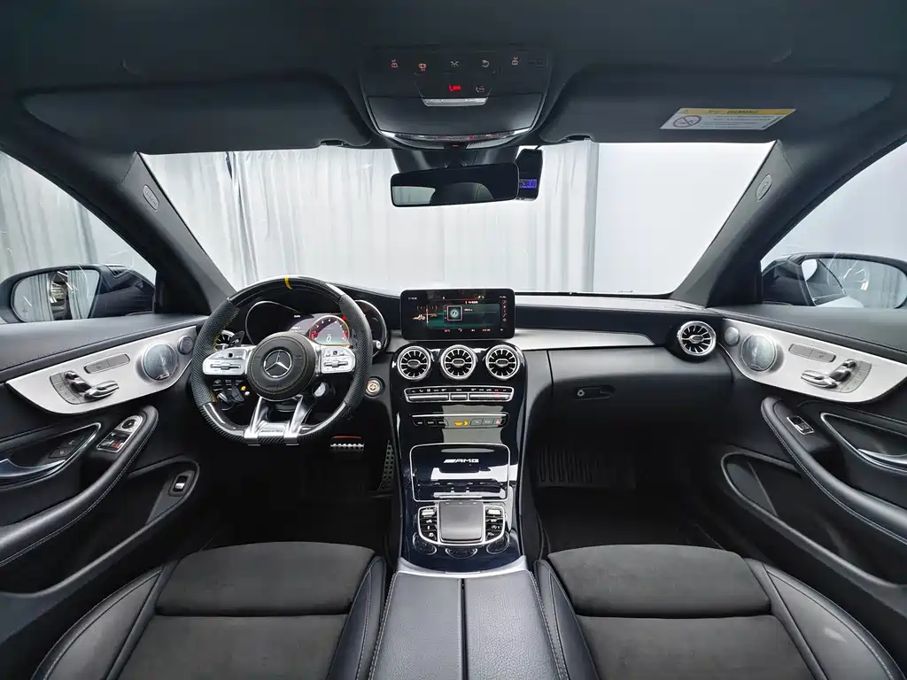 Mercedes-Benz C-Class AMG 2021 — фото 11