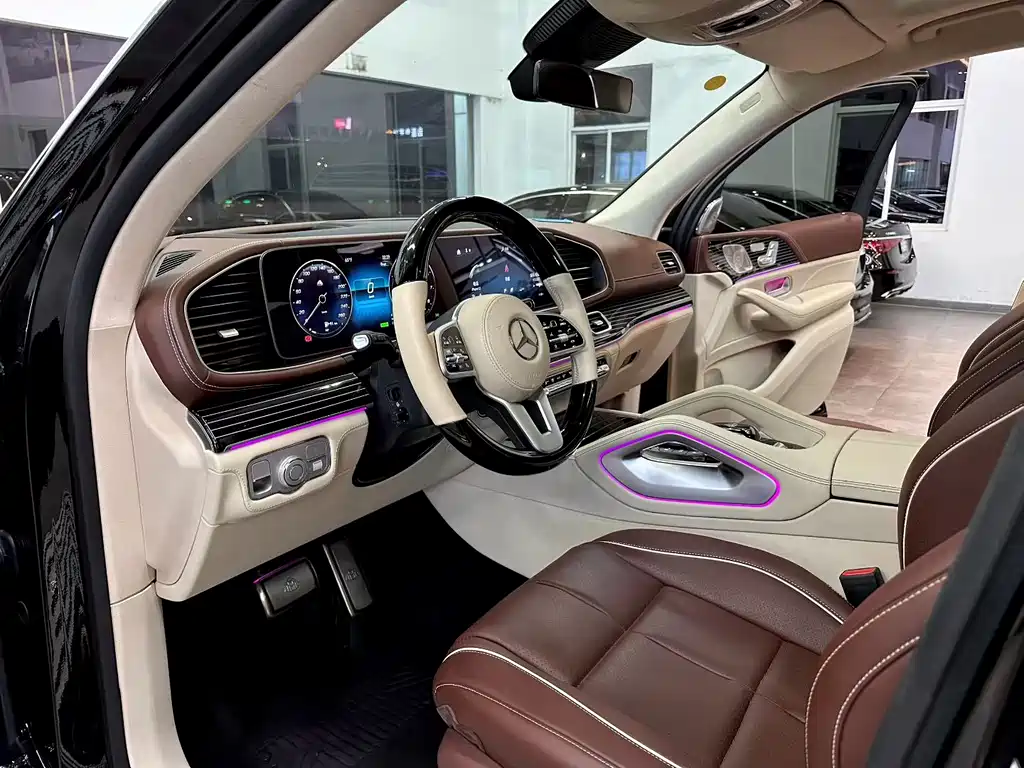Mercedes-Benz GLS 2023 — фото 6