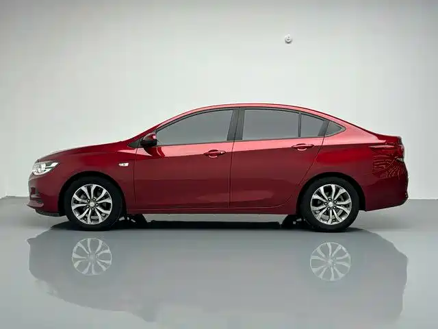 Chevrolet Cavalier 2017 — фото 14