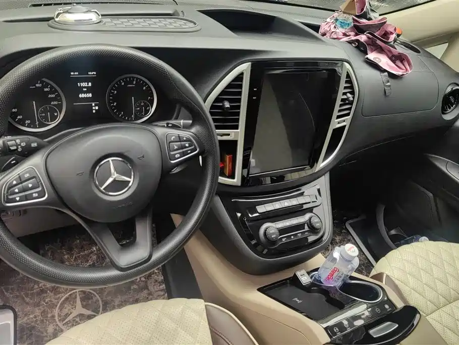 Mercedes-Benz Vito 2021 — фото 12