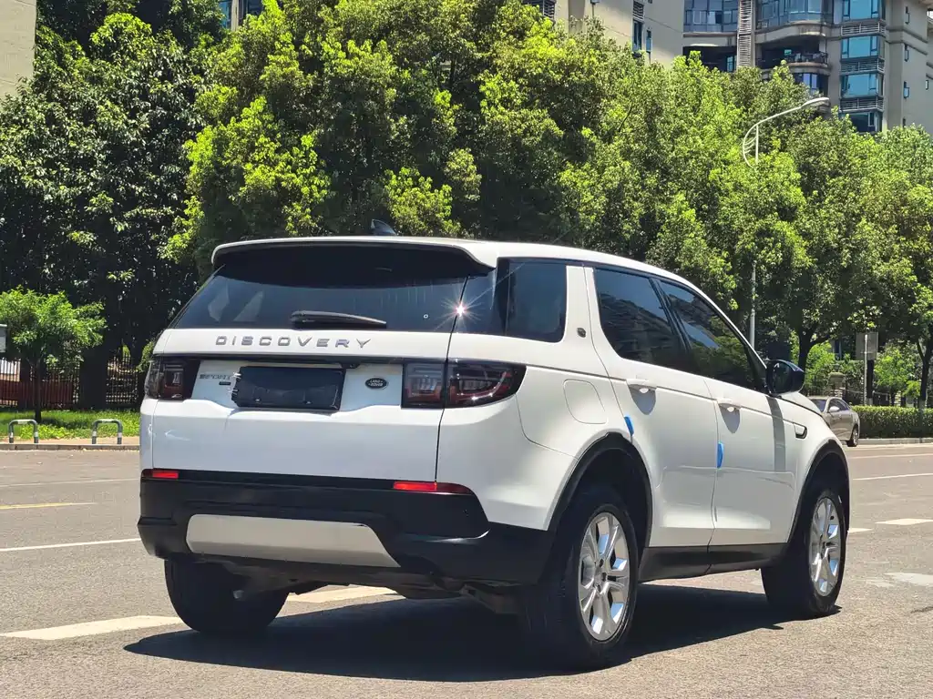 Land Rover Discovery Sport 2021 — фото 16