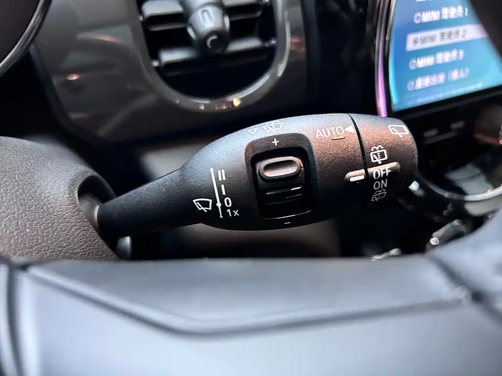 MINI Mini 2024 — фото 16
