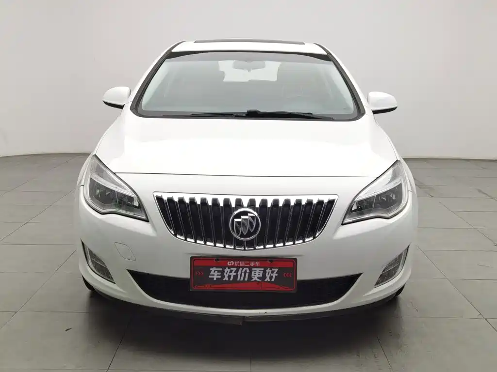 Buick Excelle 2013