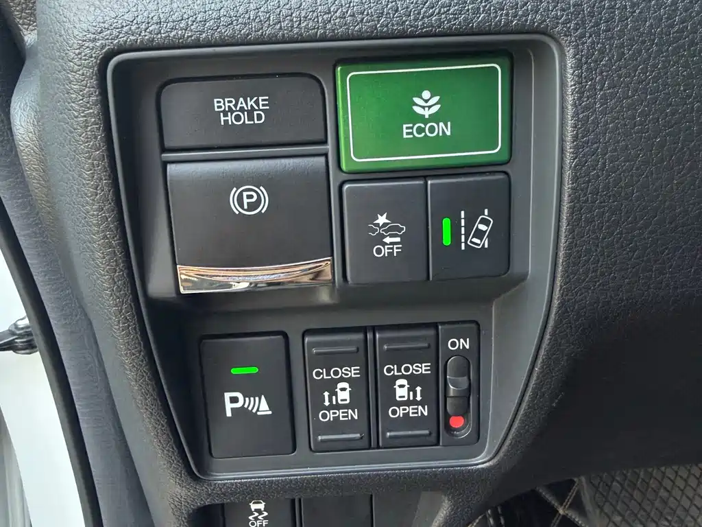 Honda Odyssey 2019 — фото 26