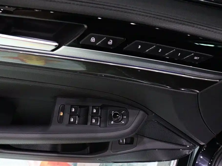 Volkswagen Phideon 2020 — фото 20