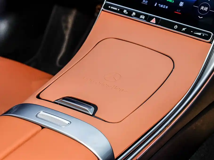 Mercedes-Benz C-Class New Energy 2025 — фото 7