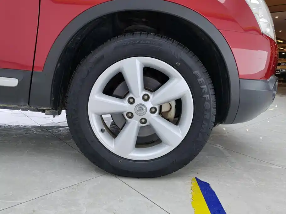 Nissan Qashqai 2014