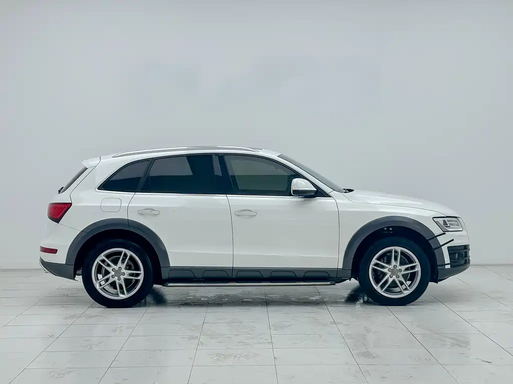 Audi Q5 2018 — фото 3