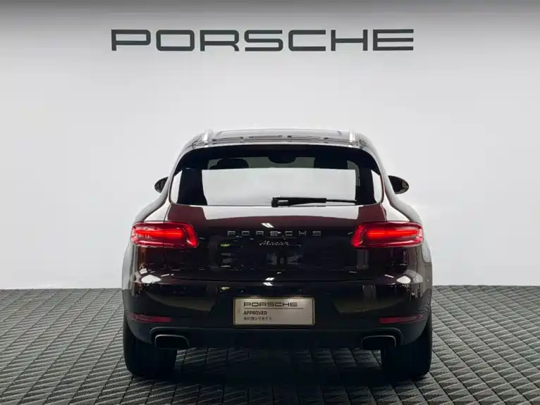 Porsche Macan 2017 — фото 5