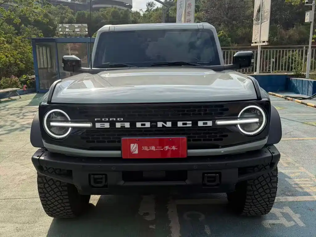 Ford Bronco 2024