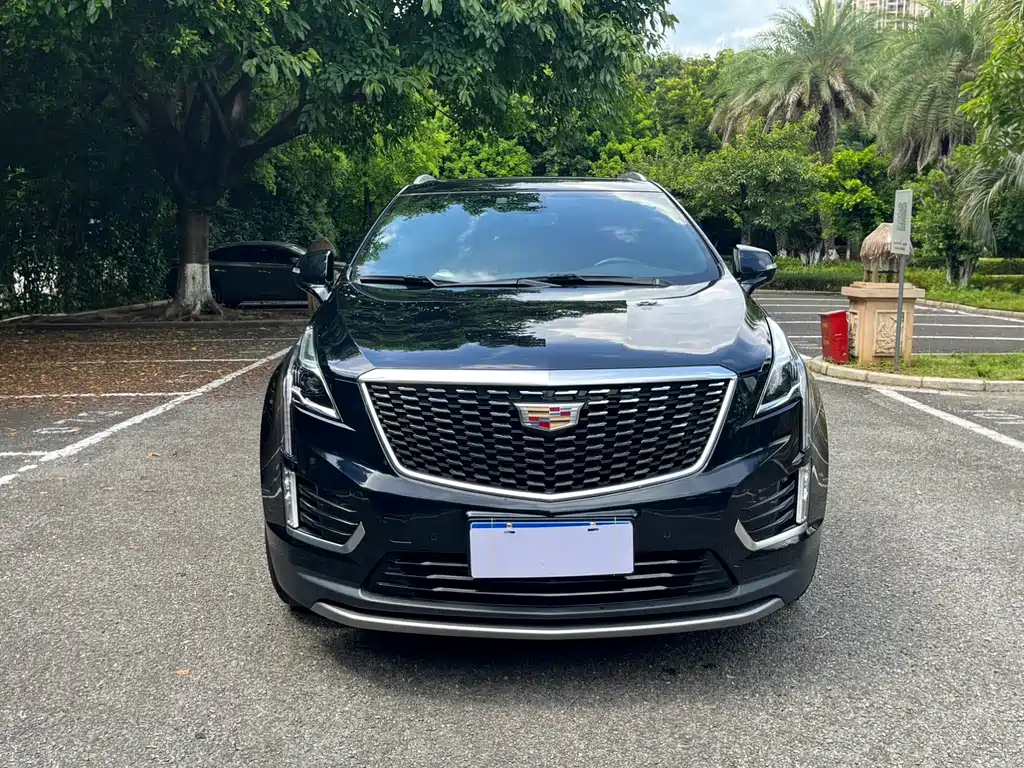 Cadillac XT5 2022 — фото 2