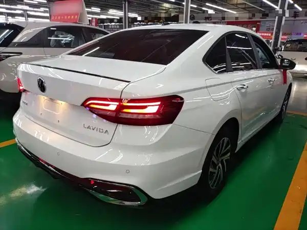 Volkswagen Lavida 2025