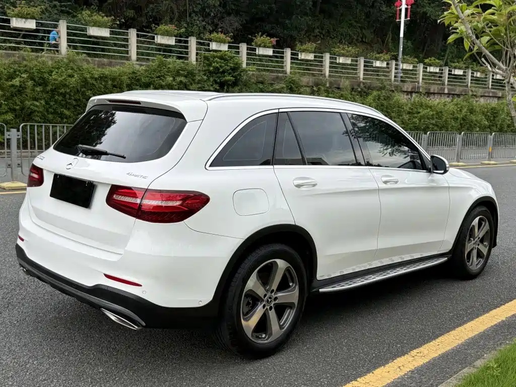 Mercedes-Benz GLC 2017