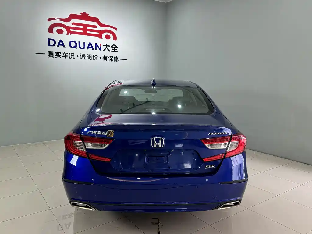 Honda Accord 2018 — фото 16