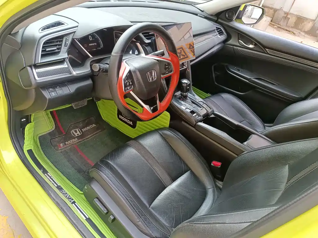 Honda Civic 2019 — фото 15