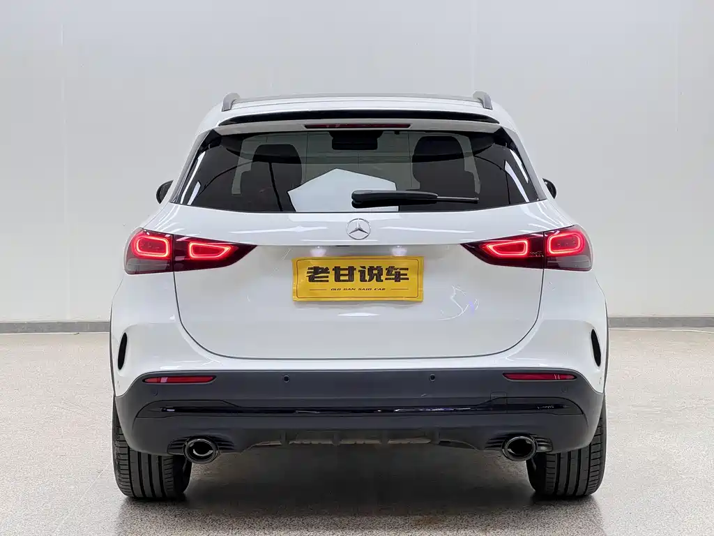 Mercedes-Benz GLA AMG 2022 — фото 5