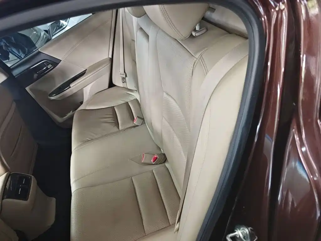 Honda Accord 2014 — фото 17