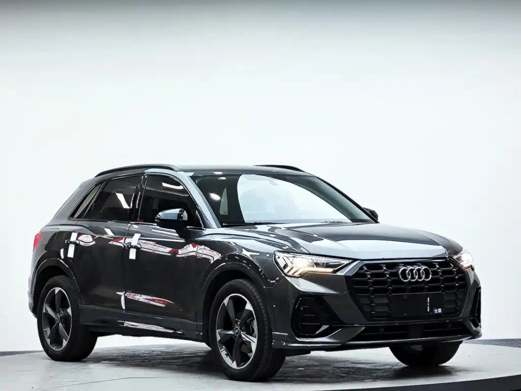 Audi Q3 2023 — фото 3