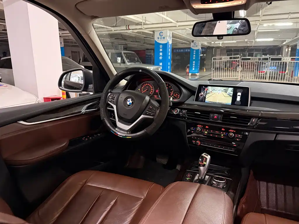 BMW X5 2014 — фото 14