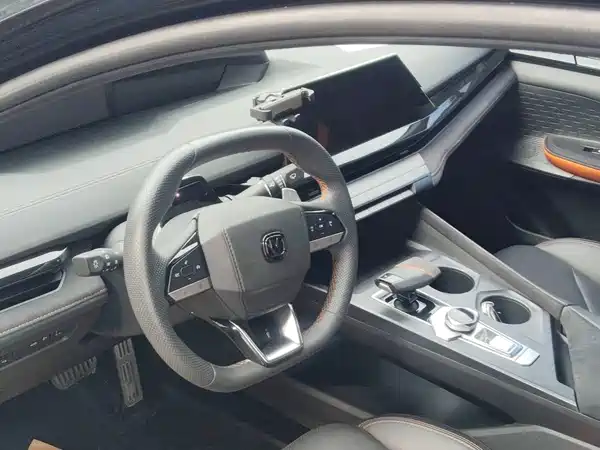 Changan UNI-V 2022