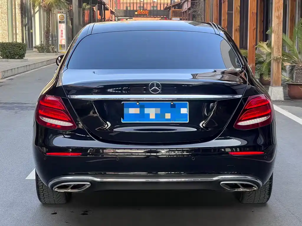 Mercedes-Benz E-Class 2019 — фото 8