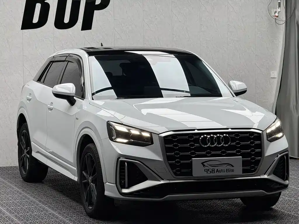Audi Q2L 2022