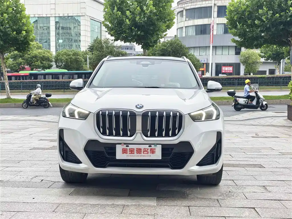 BMW X1 2024 — фото 2