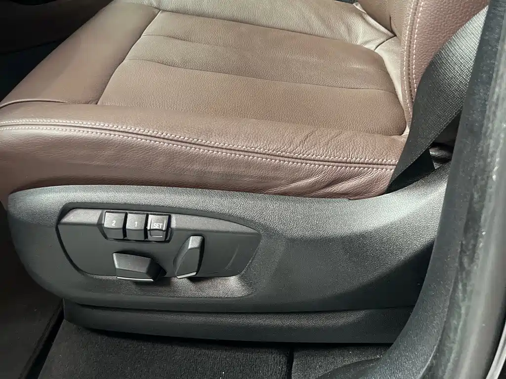 BMW X5 2017 — фото 12