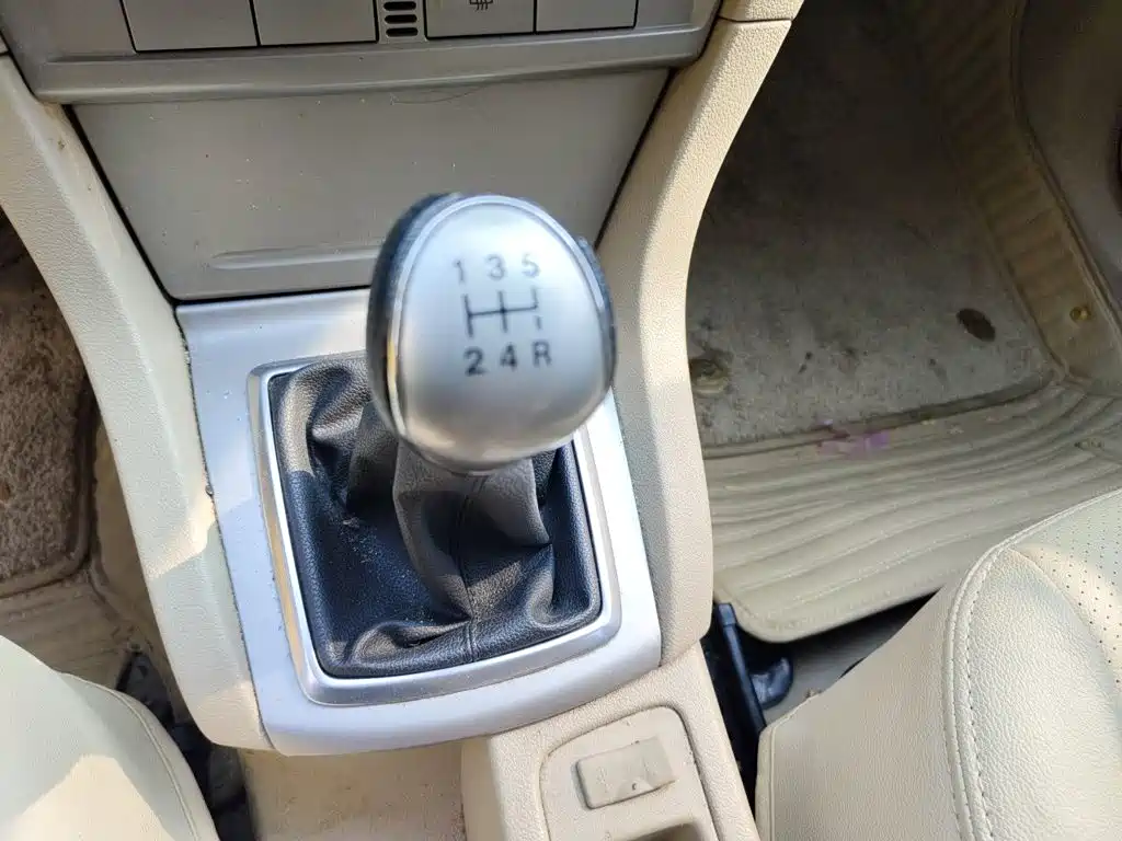 Ford Focus 2014 — фото 15