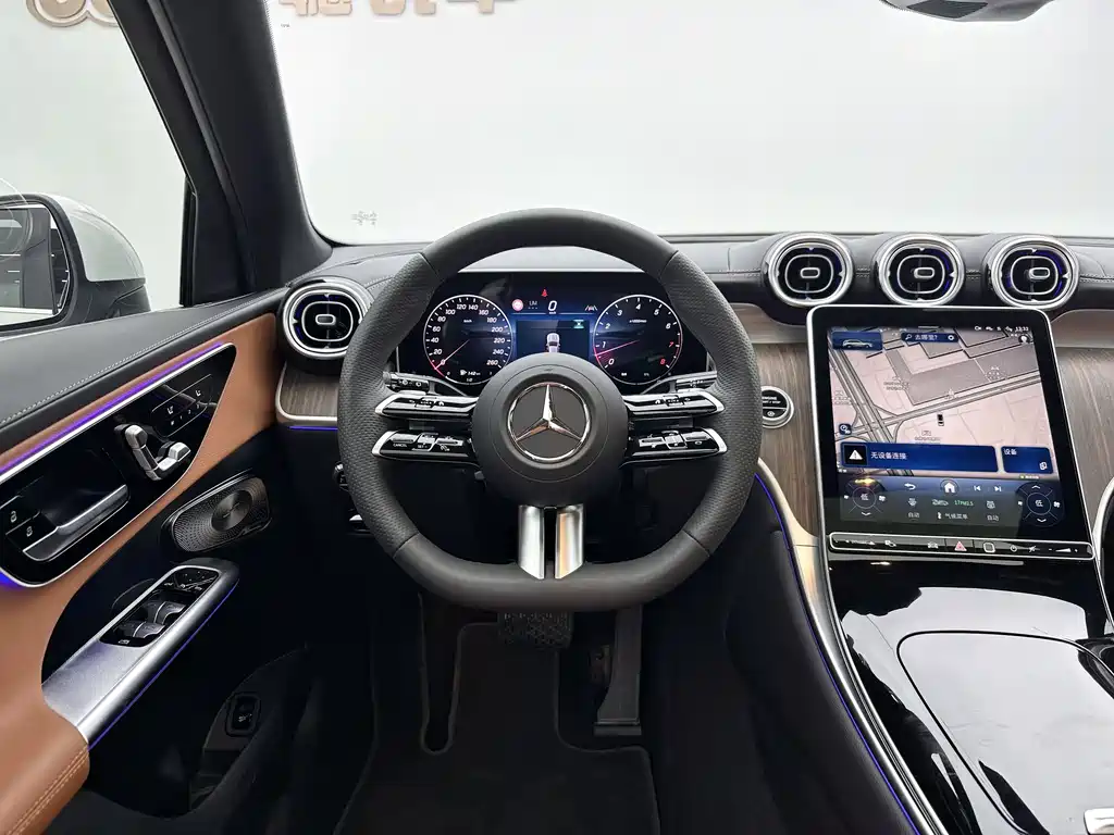 Mercedes-Benz GLC 2026