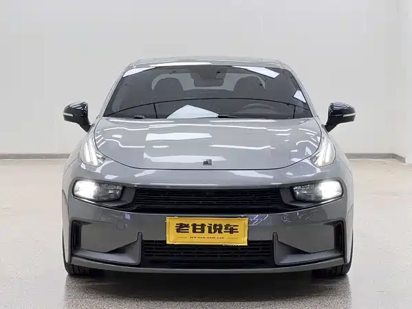 Lynk & Co 03 2022