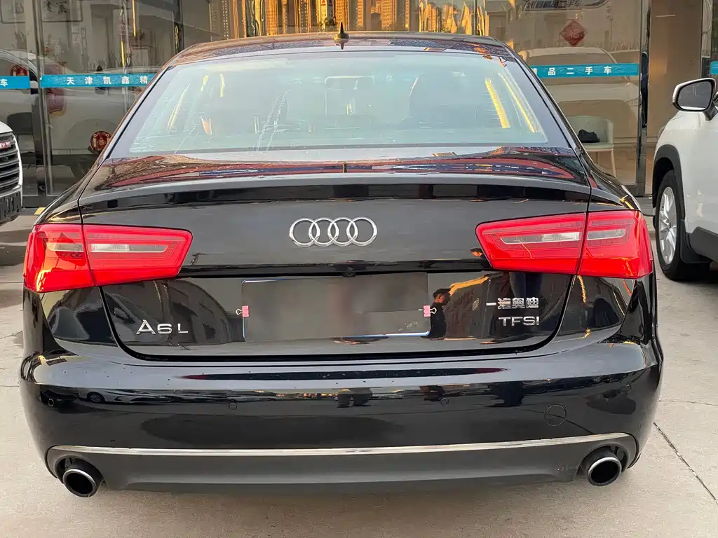 Audi A6L 2014 — фото 11