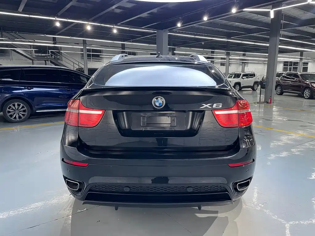 BMW X6 2011 — фото 19