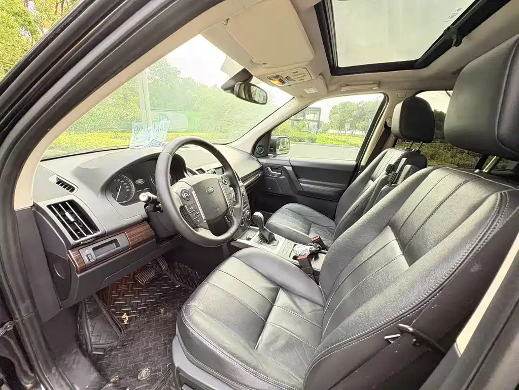 Land Rover Freelander 2 2014 — фото 7