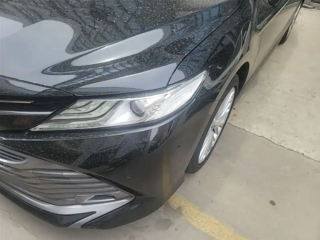 Toyota Camry 2020 — фото 24