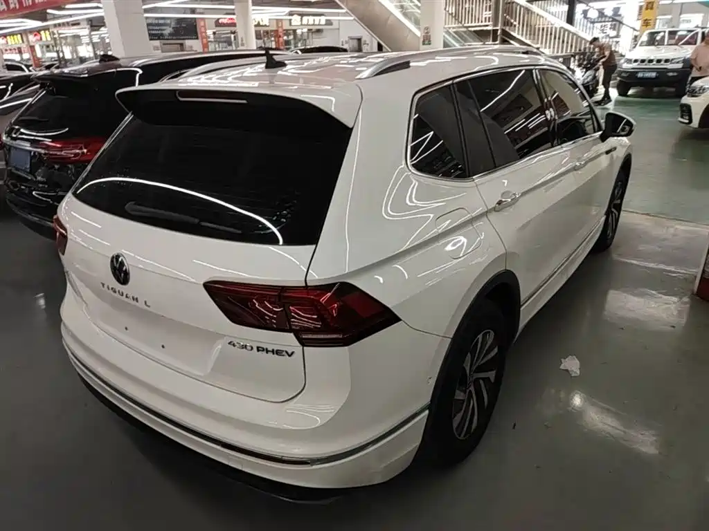 Volkswagen Tiguan L PHEV 2021 — фото 7
