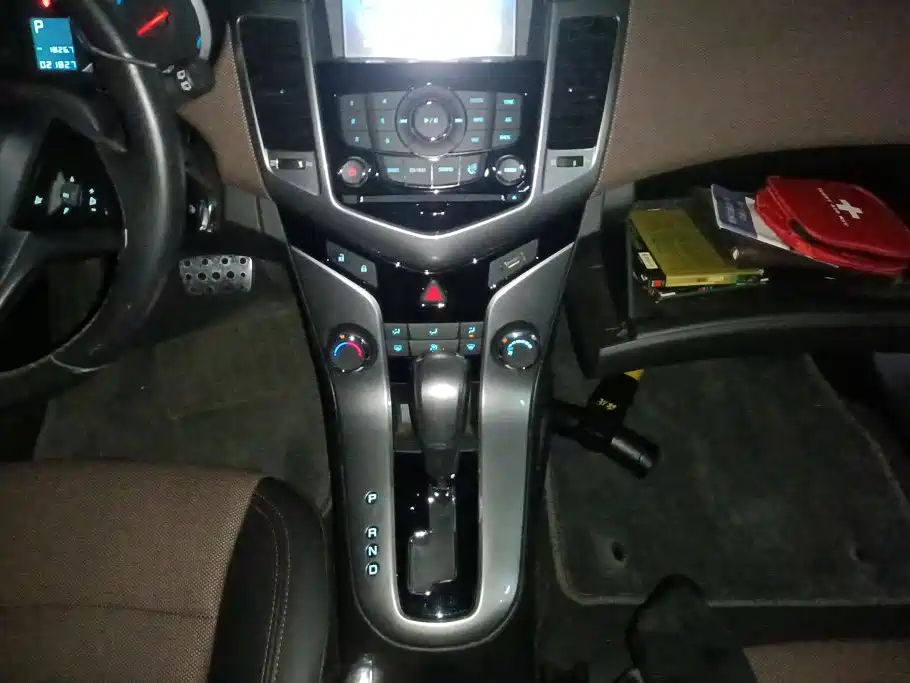 Chevrolet Cruze 2014 — фото 16