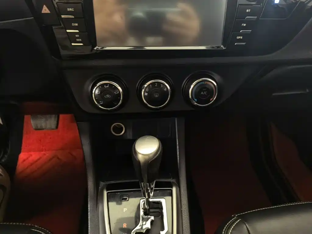 Toyota Levin 2015 — фото 13