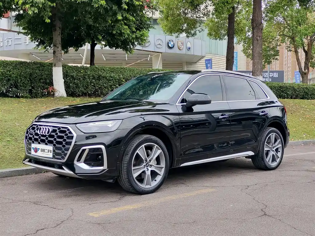 Audi Q5L 2022